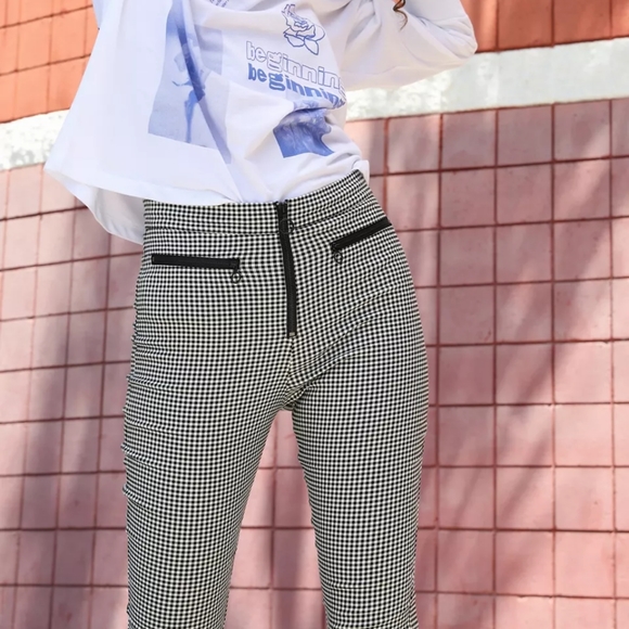 URBAN OUTFITTERS - Susie High-Rise Plaid Pant - Picture 15 of 15